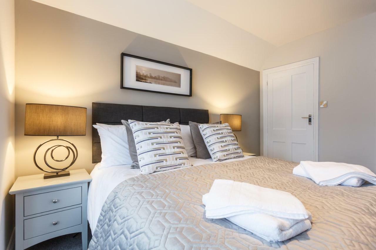 Stylish Town Centre House - 300Mbps, Parking & Sunny Decking Apartment Bournemouth Exterior photo